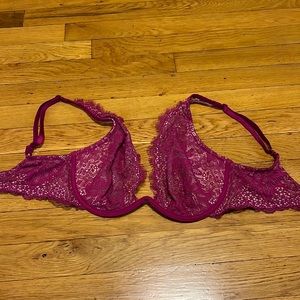 VS 32DD Like New Bra